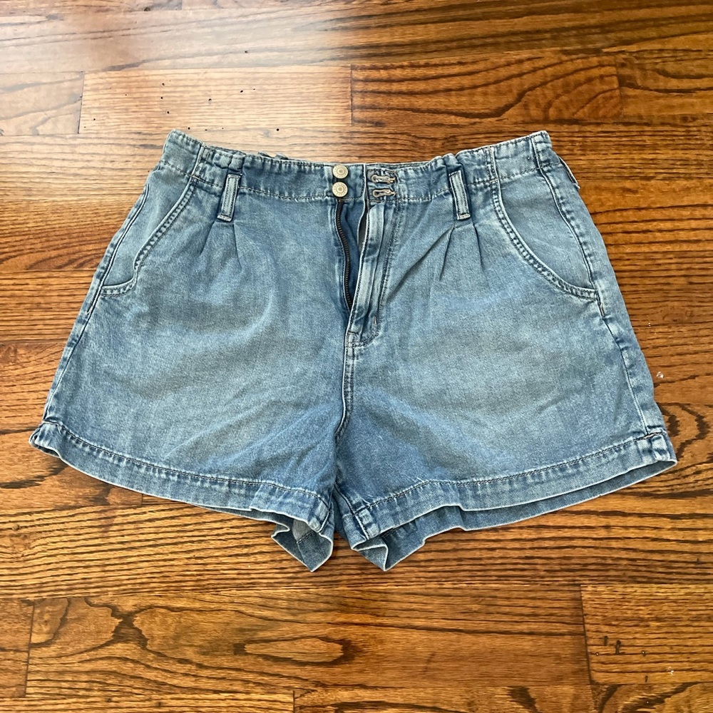 American Eagle Blue Jean Short Size 14